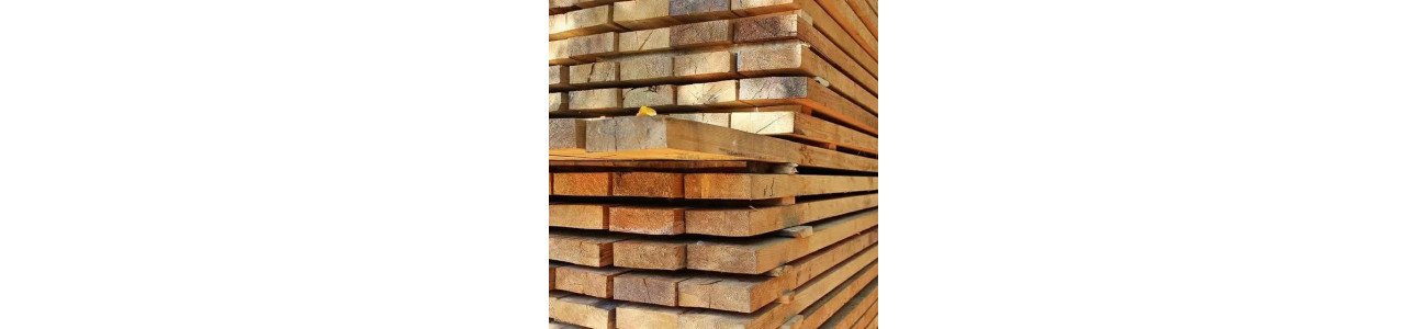 Обрезная доска из лиственницы 40x100x6000 мм